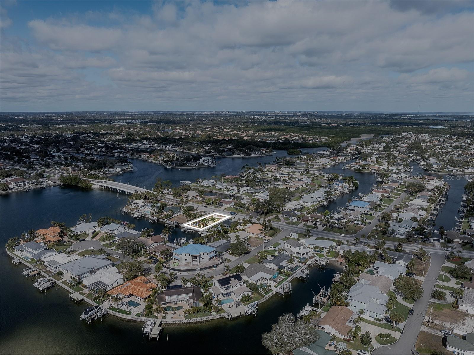 1336 40th Avenue NE Saint Petersburg FL 33703 TB8471956 image10