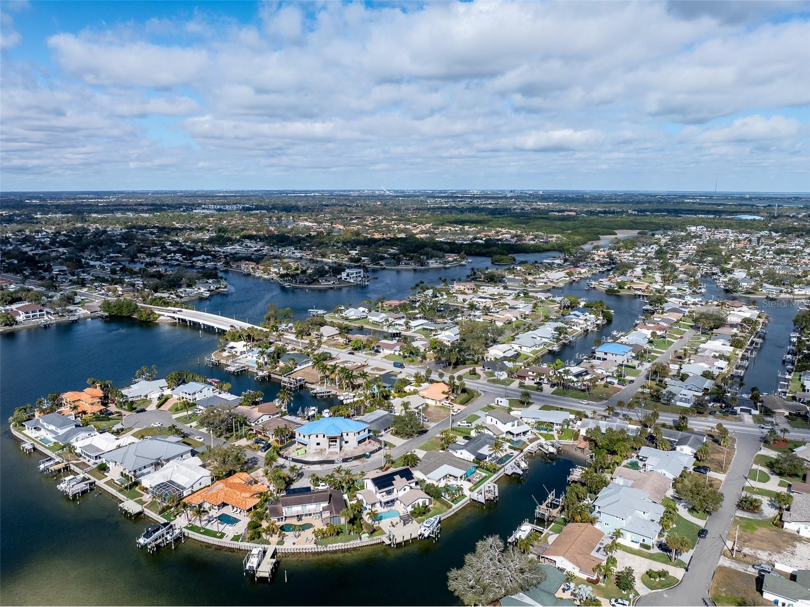 1336 40th Avenue NE Saint Petersburg FL 33703 TB8471956 image11