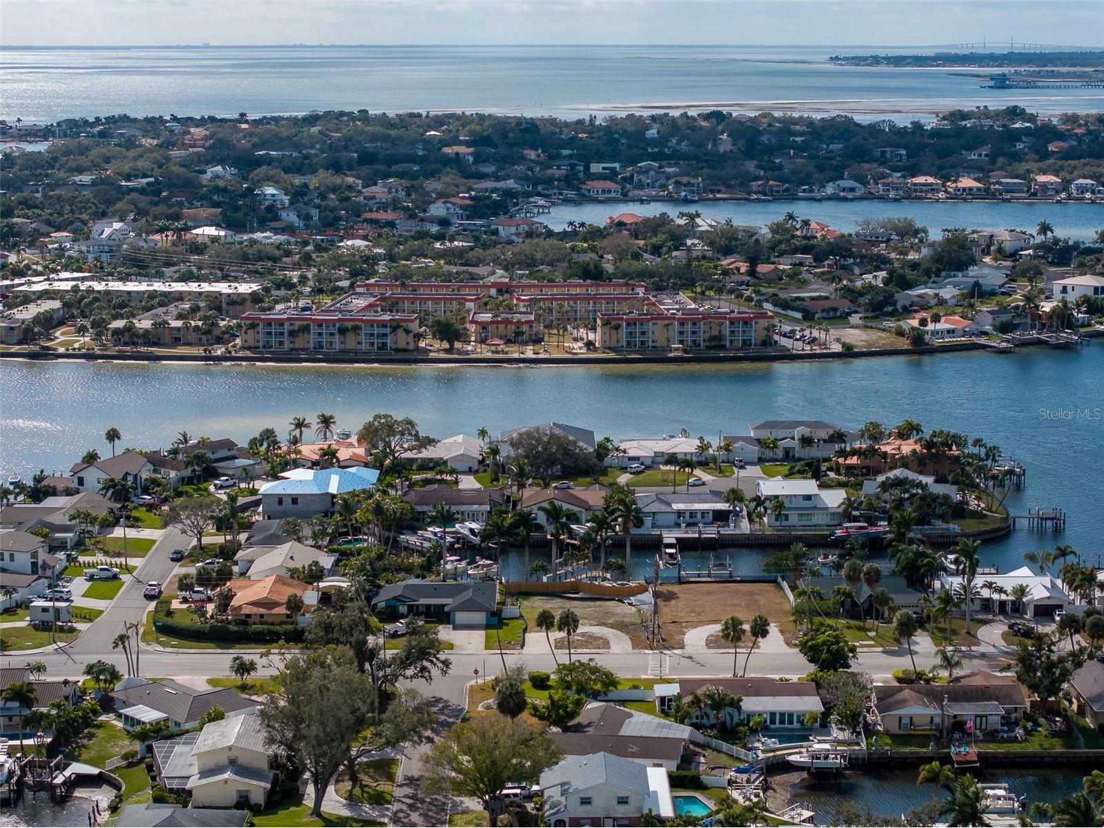 1336 40th Avenue NE Saint Petersburg FL 33703 TB8471956 image19