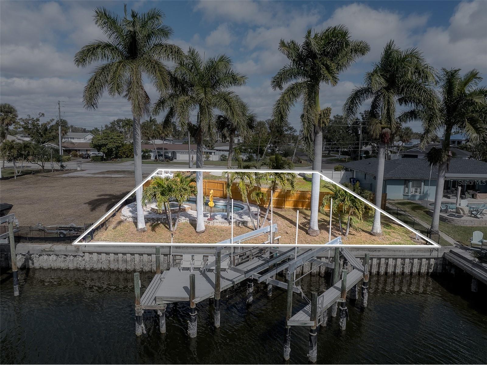 1336 40th Avenue NE Saint Petersburg FL 33703 TB8471956 image28