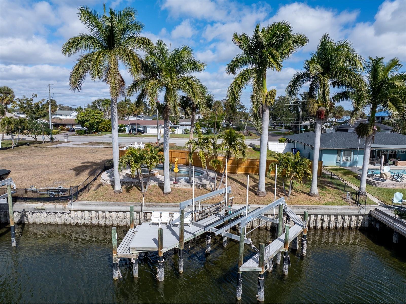 1336 40th Avenue NE Saint Petersburg FL 33703 TB8471956 image29