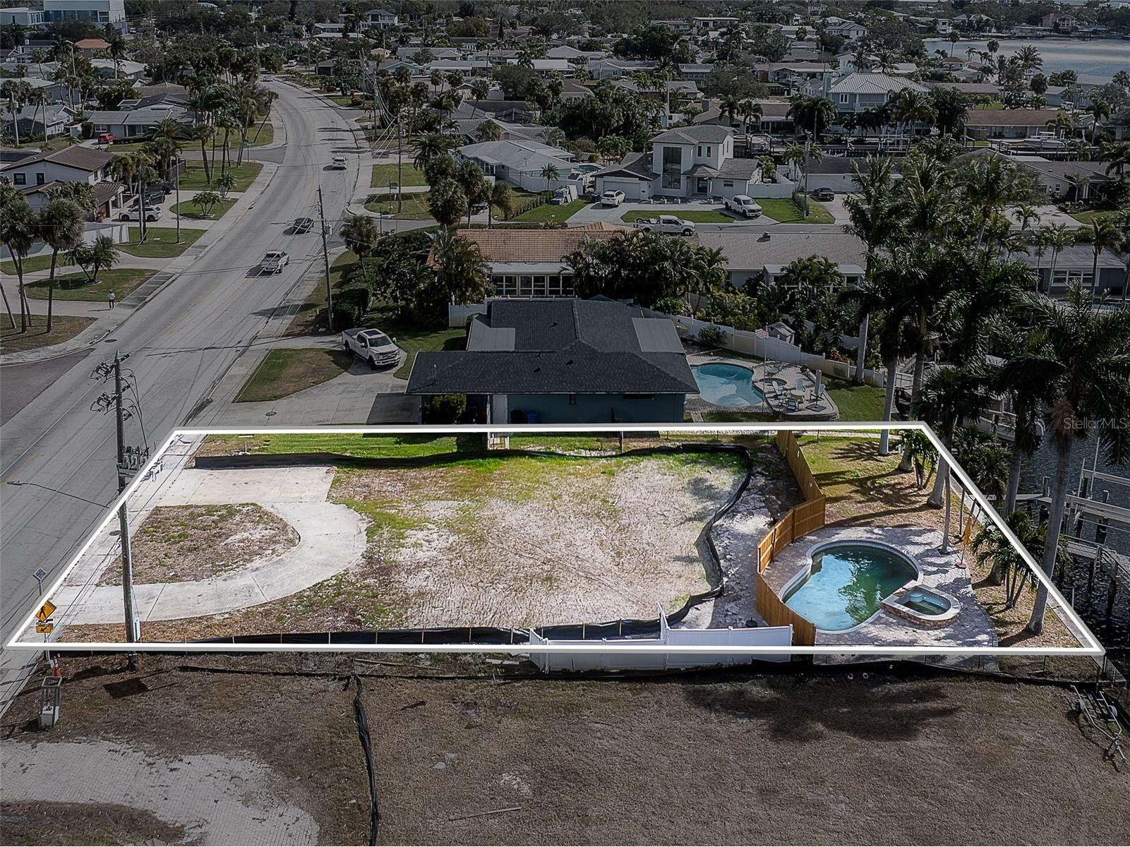 1336 40th Avenue NE Saint Petersburg FL 33703 TB8471956 image30