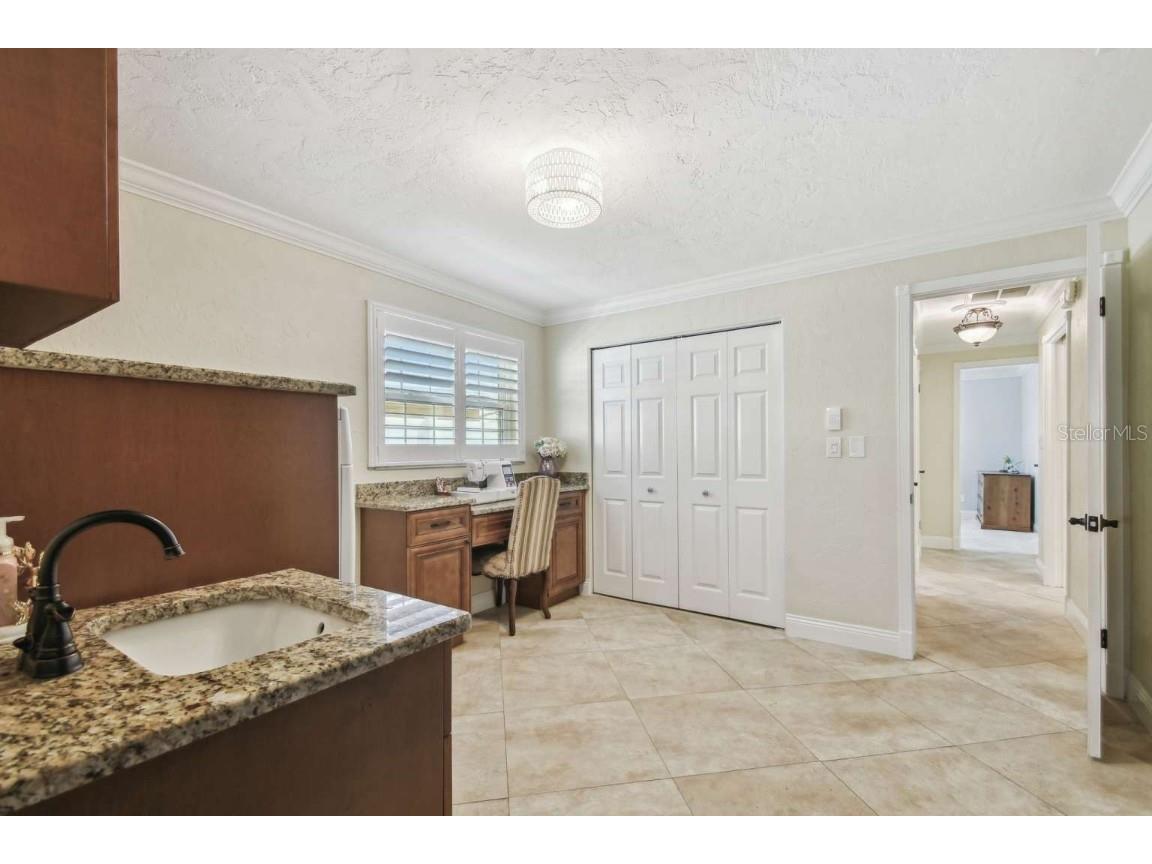 1336 51st Avenue NE Saint Petersburg FL 33703 TB8350232 image27