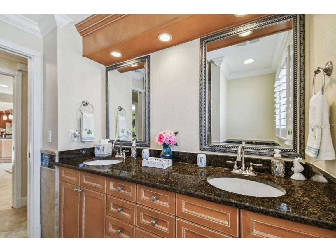 1336 51st Avenue NE Saint Petersburg FL 33703 TB8350232 image29