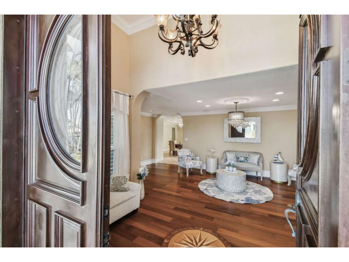 1336 51st Avenue NE Saint Petersburg FL 33703 TB8350232 image3