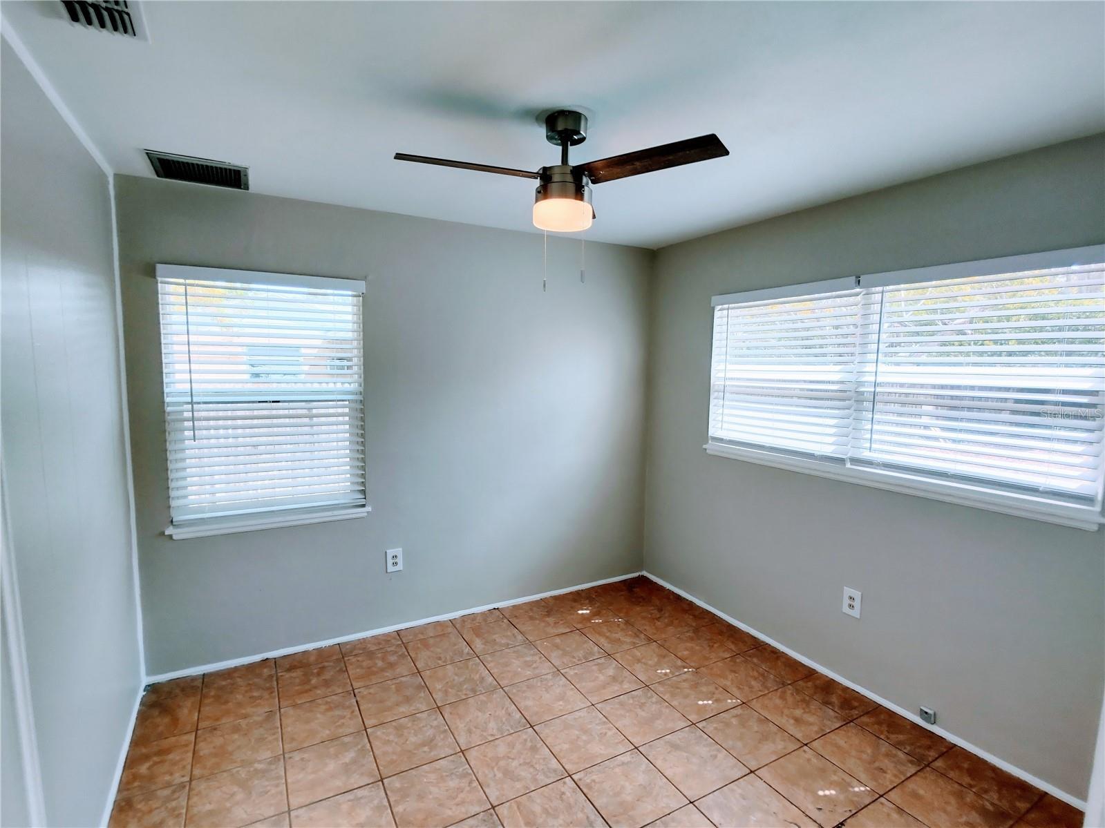 1336 60th Street S Gulfport FL 33707 TB8478868 image10