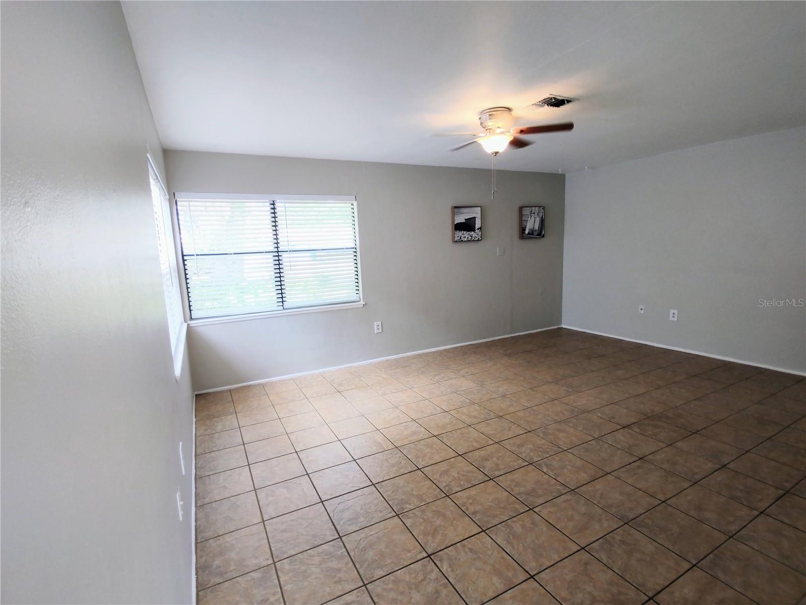 1336 60th Street S Gulfport FL 33707 TB8478868 image6