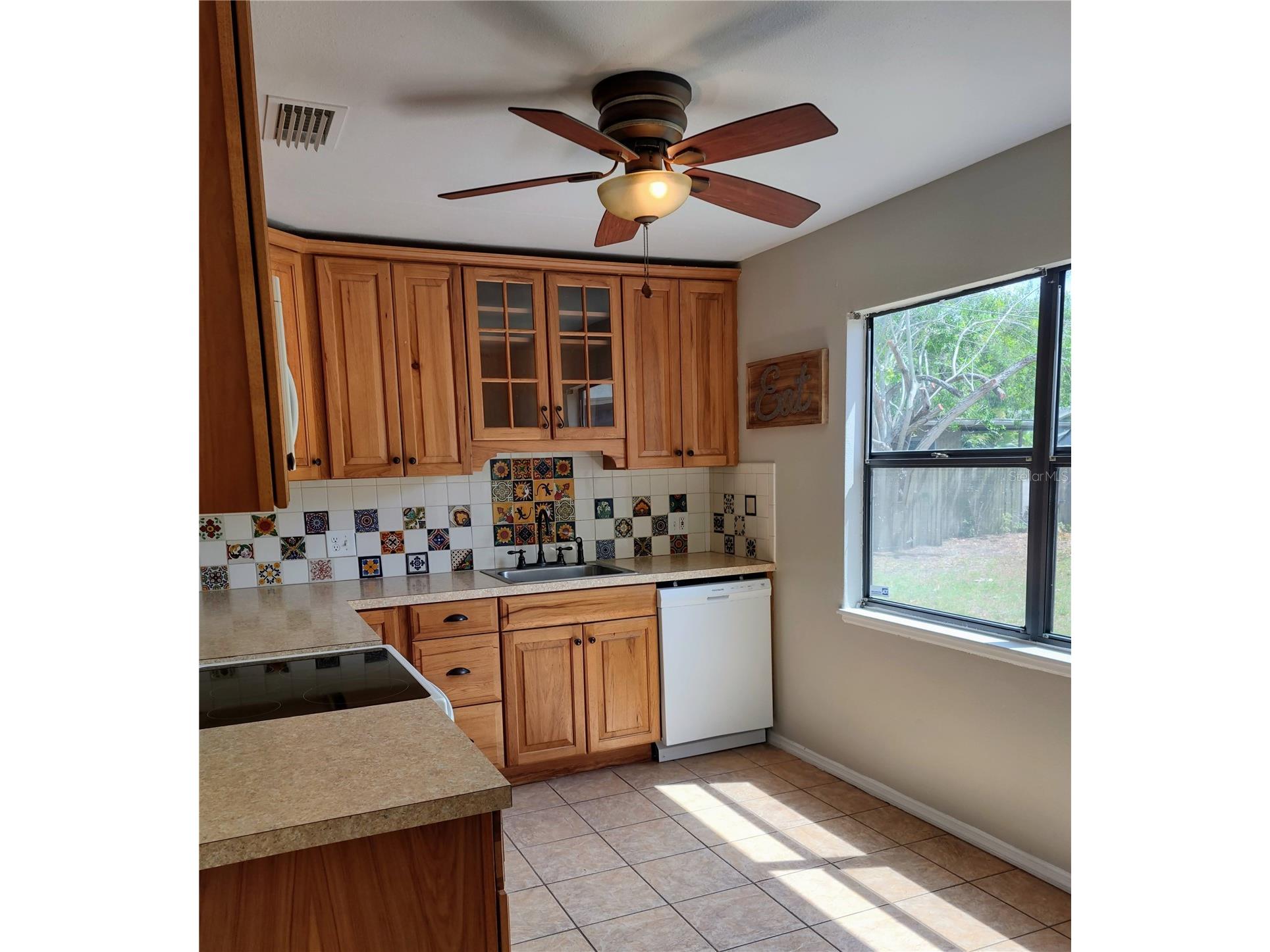 1336 60th Street S Gulfport FL 33707 TB8478868 image9