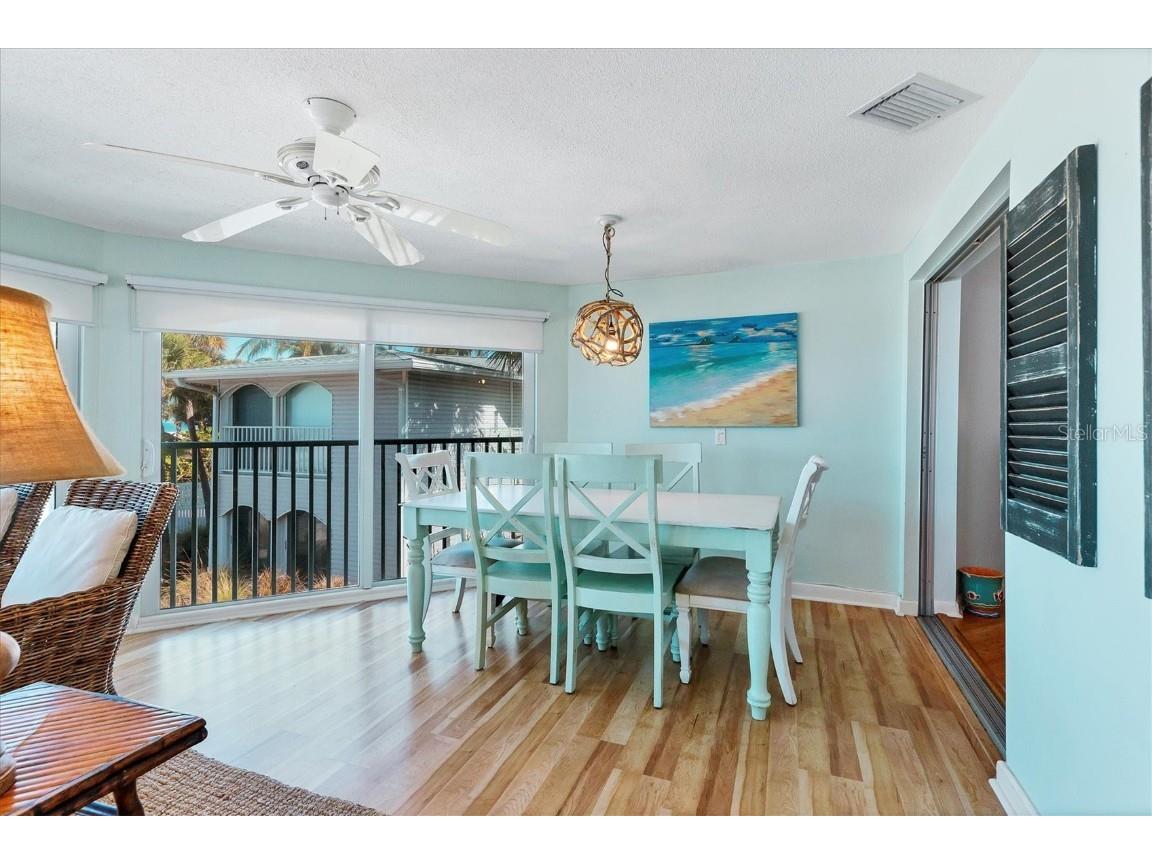 1336 Benjamin Franklin Drive #F2 Sarasota FL 34236 A4663951 image15