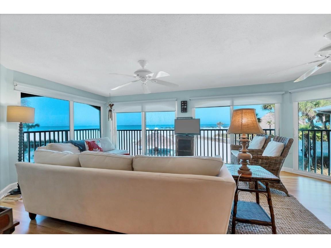 1336 Benjamin Franklin Drive #F2 Sarasota FL 34236 A4663951 image17