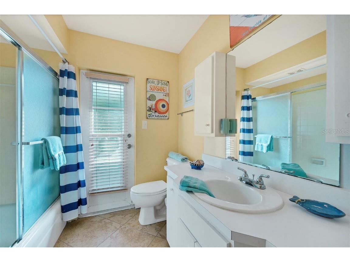 1336 Benjamin Franklin Drive #F2 Sarasota FL 34236 A4663951 image23