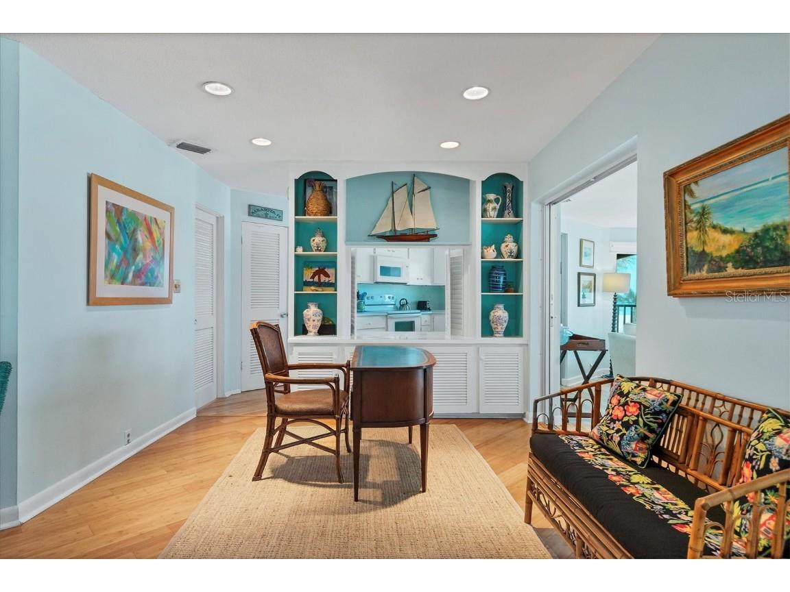 1336 Benjamin Franklin Drive #F2 Sarasota FL 34236 A4663951 image9