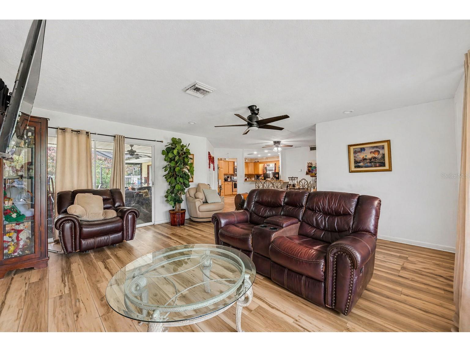 1336 E Lake Shore Boulevard Kissimmee FL 34744 A4691089 image7