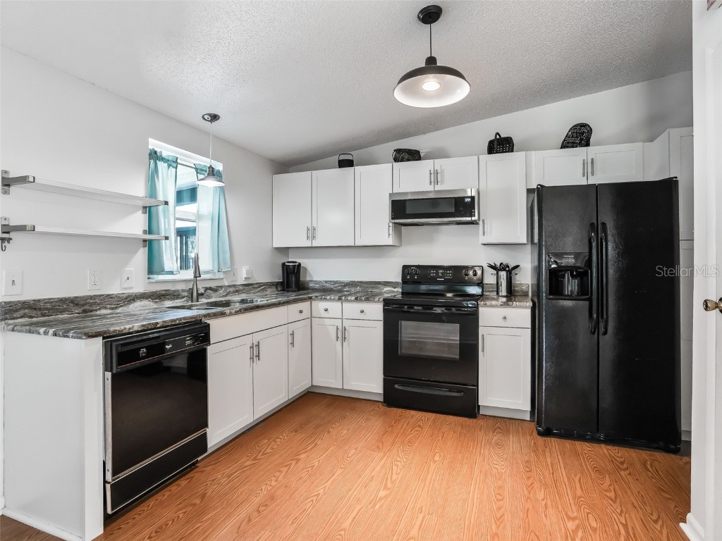 1336 E Schwartz Boulevard The Villages FL 32159 G5103522 image11