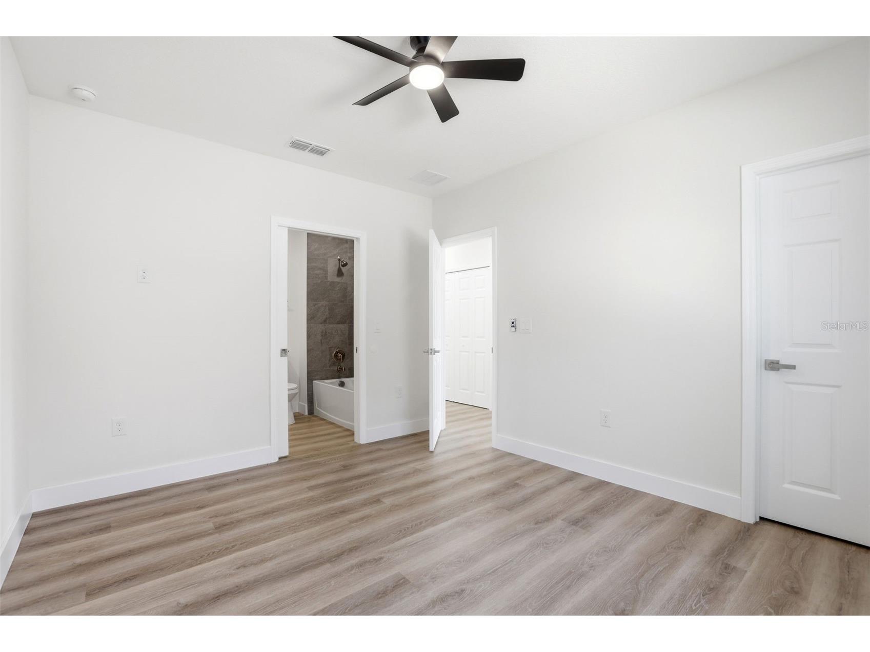 1336 Marshall Drive Leesburg FL 34748 O6410389 image17