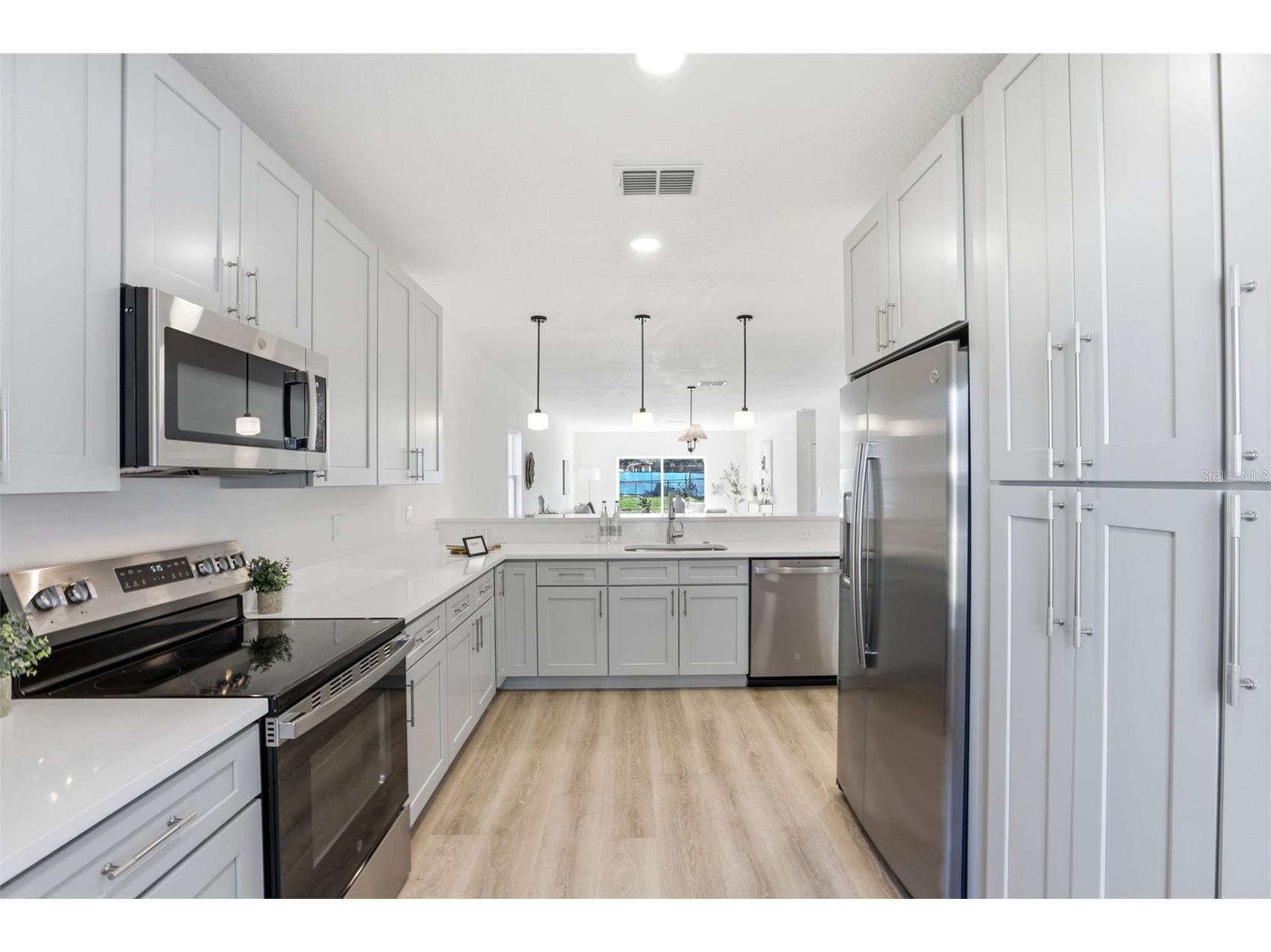 1336 Marshall Drive Leesburg FL 34748 O6410389 image4
