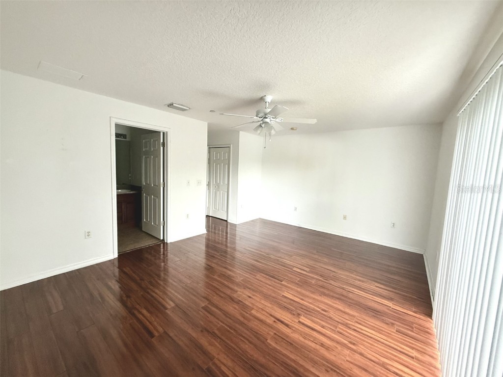 1336 Salem Orchard Lane Brandon FL 33511 TB8436351 image3