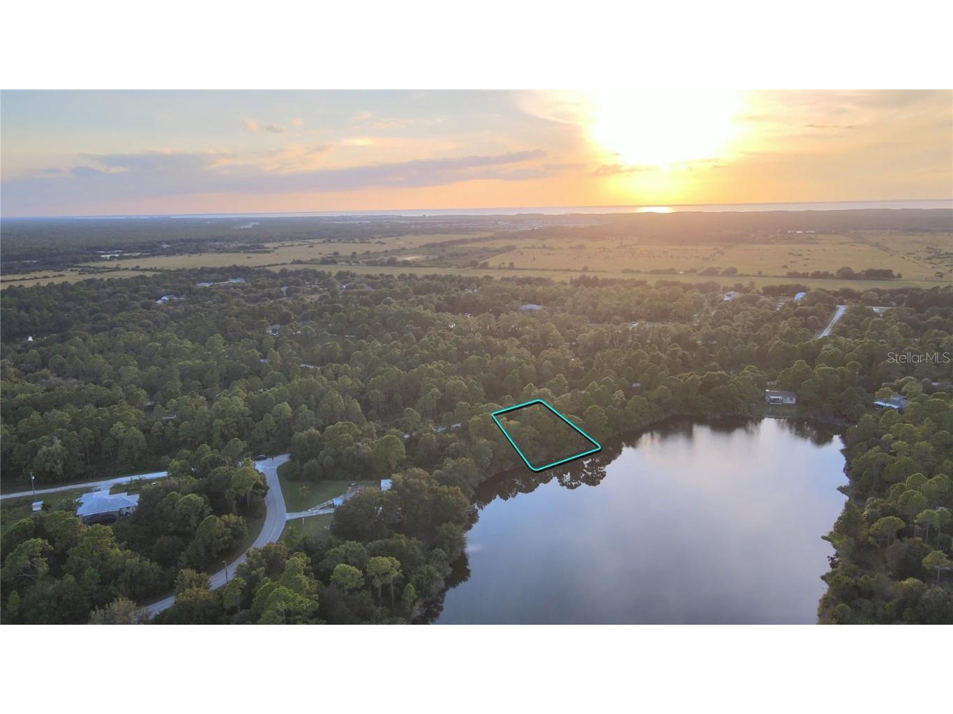 13360 Carousel Drive Punta Gorda FL 33955 V4921706 image1