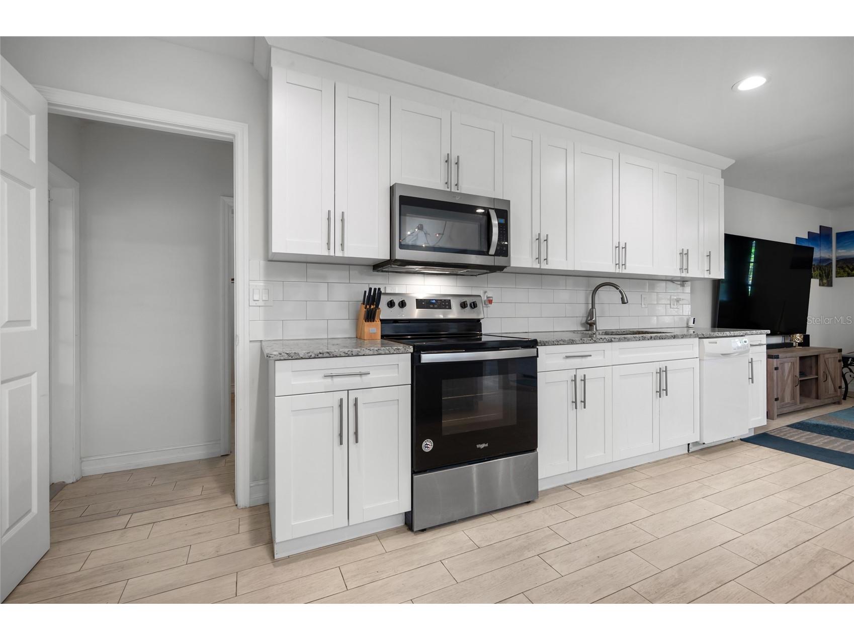 13360 Foresman Boulevard Port Charlotte FL 33981 D6143468 image11