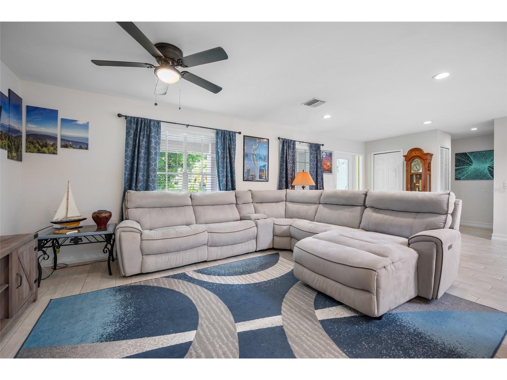 13360 Foresman Boulevard Port Charlotte FL 33981 D6143468 image6