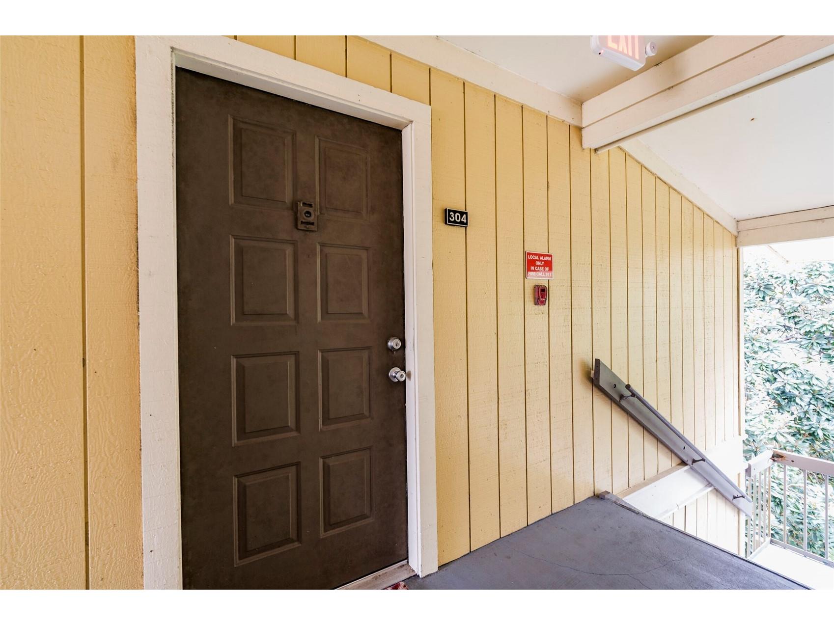 13367 Arbor Pointe Circle #304 Tampa FL 33617 TB8465628 image2