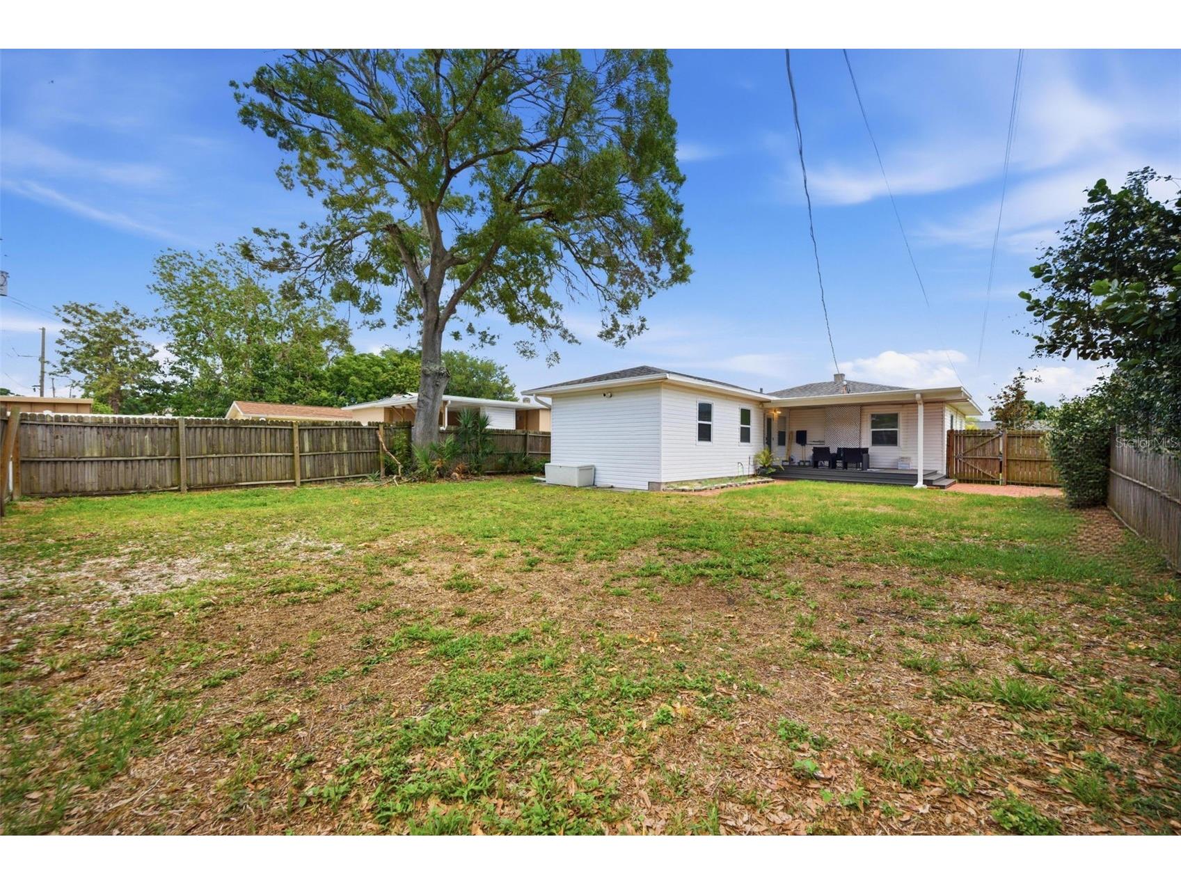 1337 34th Avenue N Saint Petersburg FL 33704 TB8507614 image32