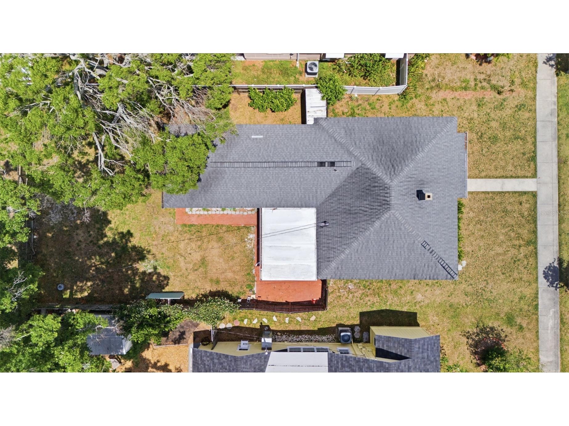 1337 34th Avenue N Saint Petersburg FL 33704 TB8507614 image38