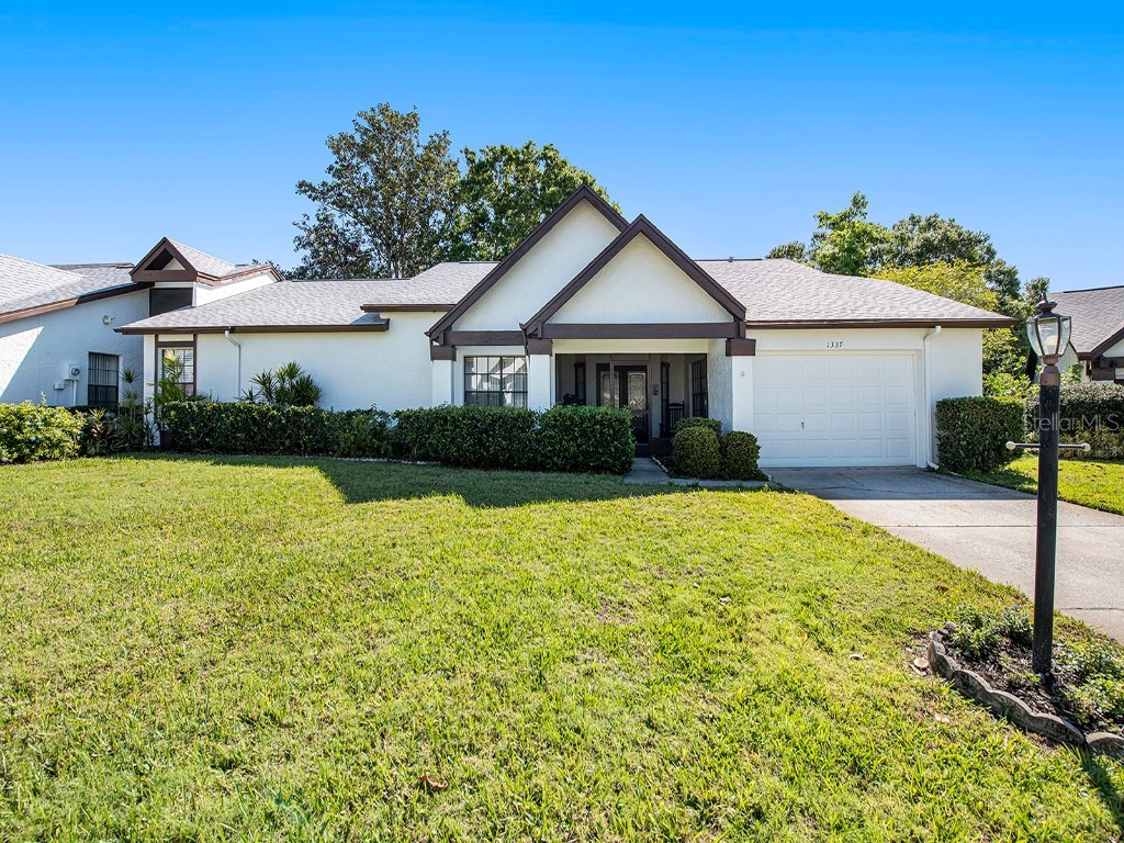 1337 Camelot Court Palm Harbor FL 34684 U8194626 image1