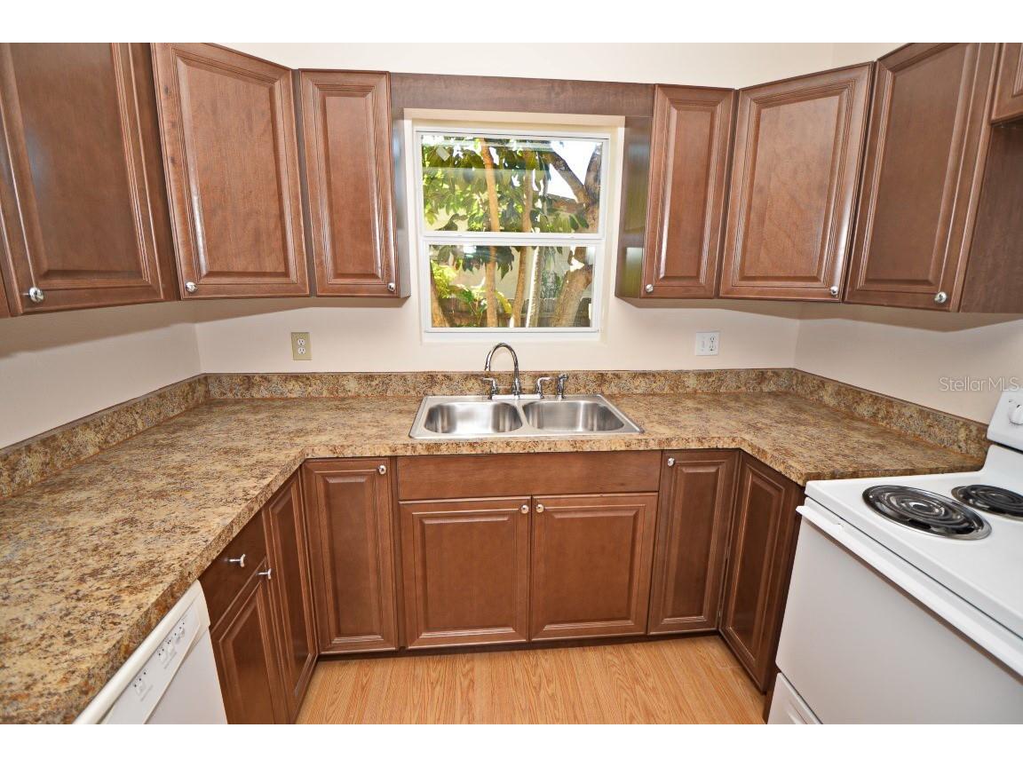 1337 Cumbie Street Orlando FL 32804 O6407920 image10