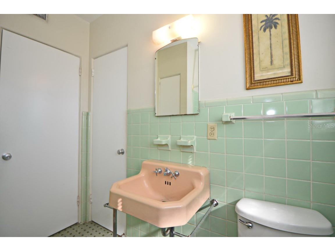 1337 Cumbie Street Orlando FL 32804 O6407920 image14