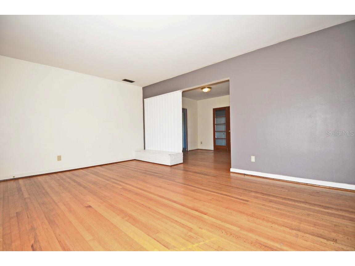 1337 Cumbie Street Orlando FL 32804 O6407920 image4