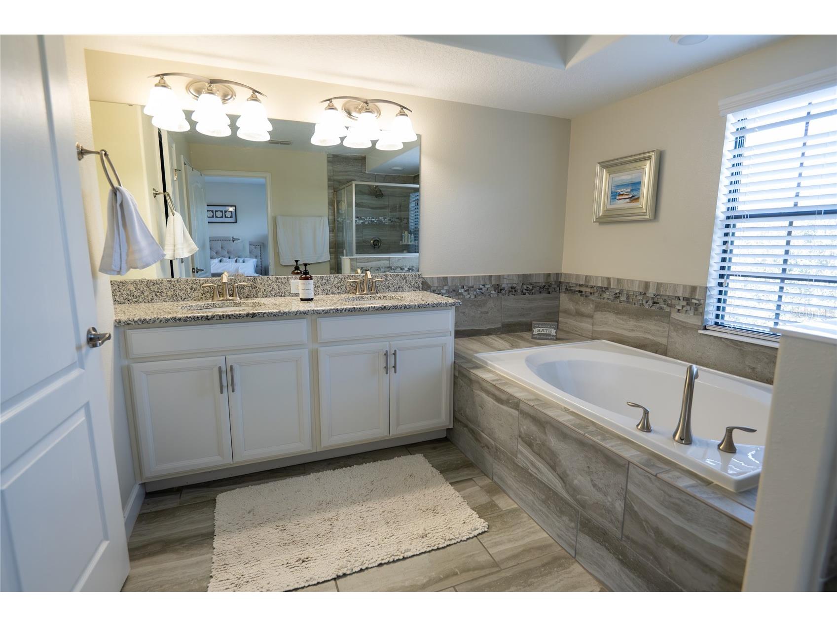 1337 Shinnecock Hills Drive Davenport FL 33896 O6396006 image23