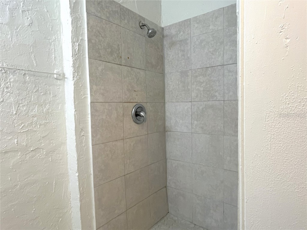 1337 Winnifred Street Orlando FL 32805 O6362632 image11