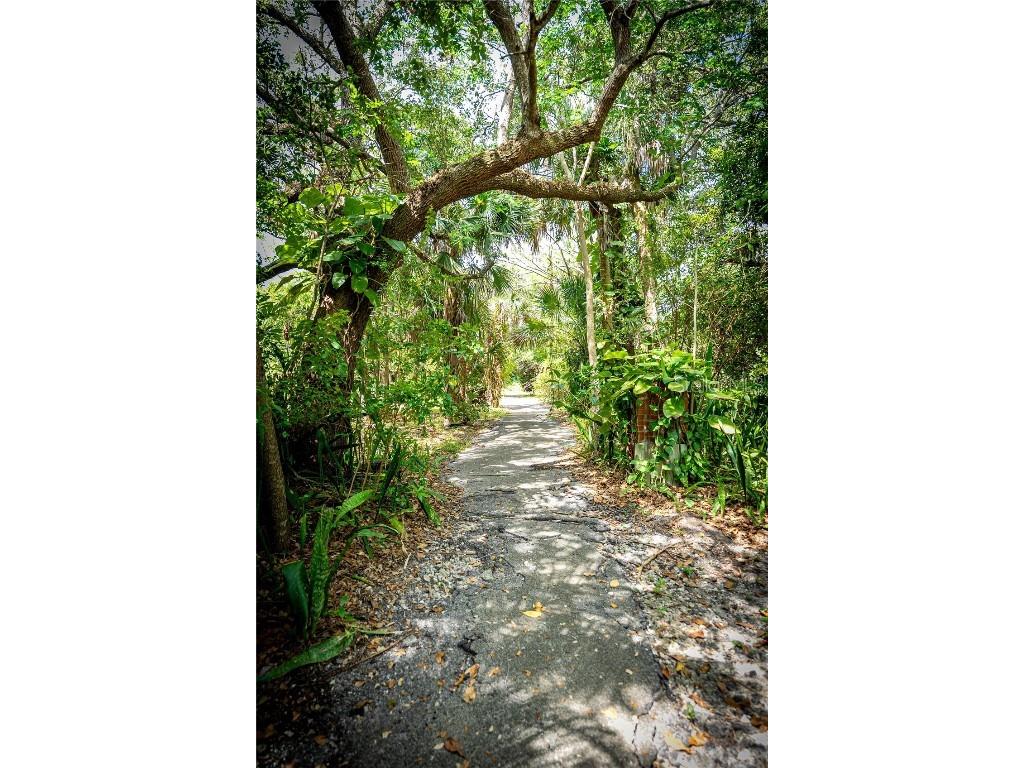 13377 S Indian River Dr Jensen Beach FL 34957 - INDIAN RIVER O6365839 image13