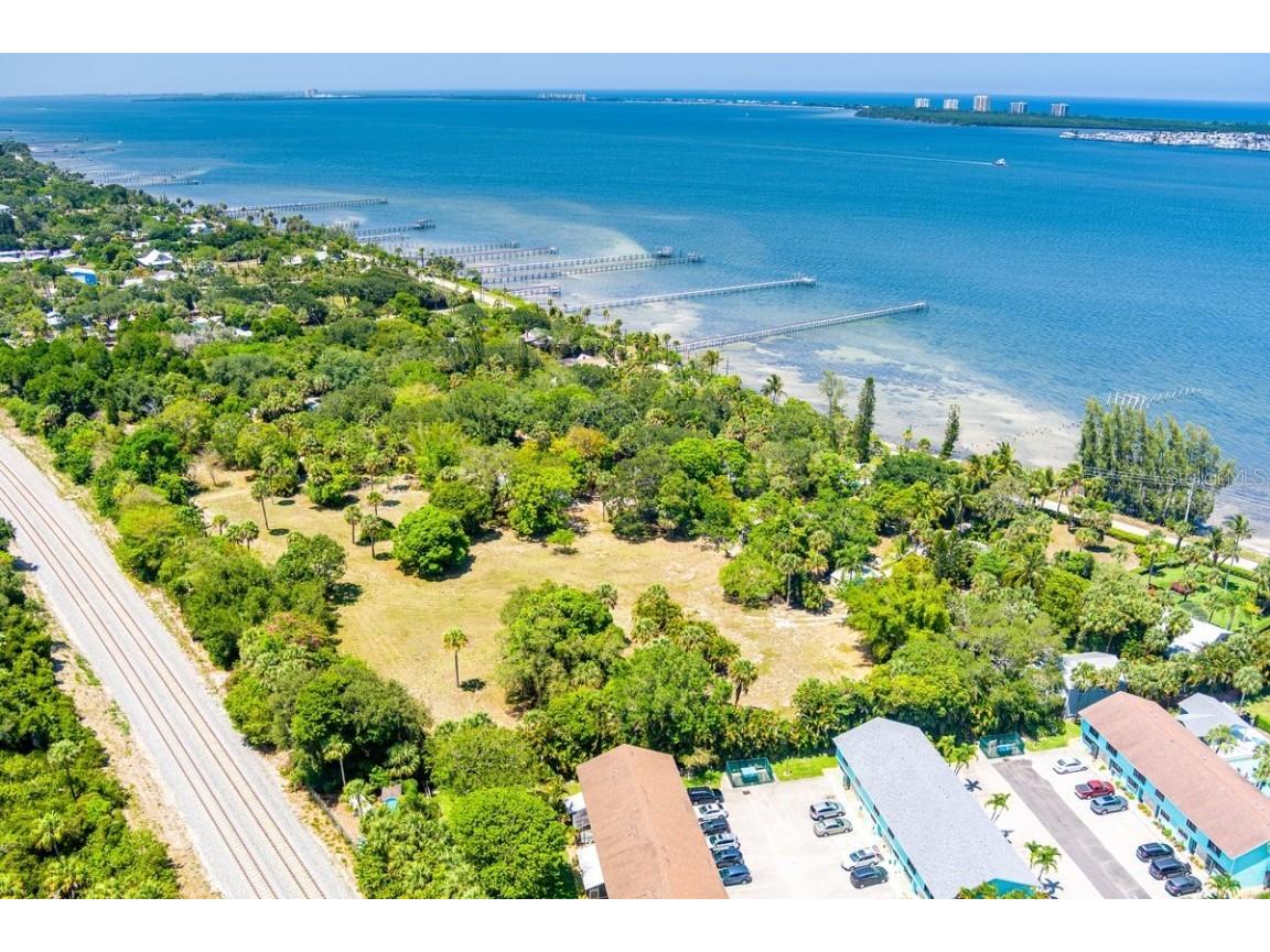 13377 S Indian River Dr Jensen Beach FL 34957 - INDIAN RIVER O6365839 image43