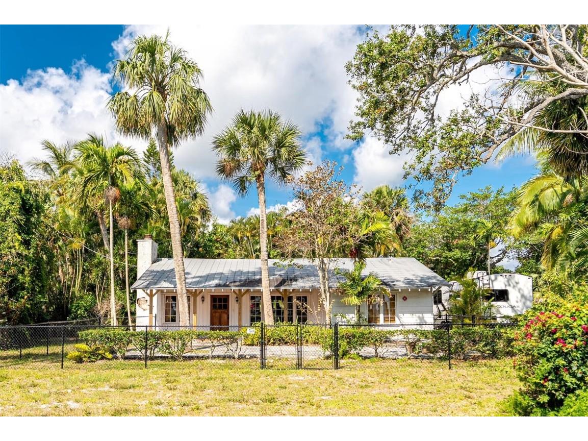 13377 S Indian River Dr Jensen Beach FL 34957 - INDIAN RIVER O6365839 image5