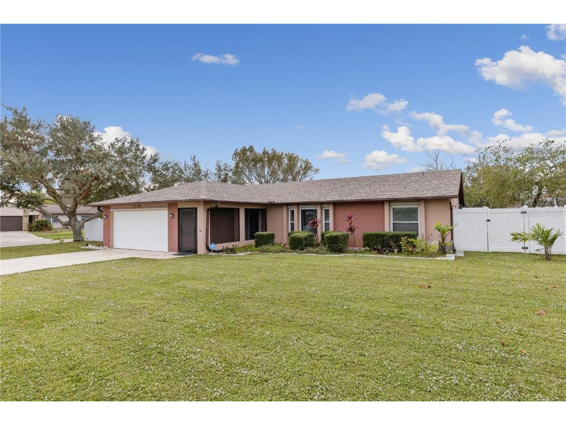 1338 Georgetowne Circle Sarasota FL 34232 N6124077 image1