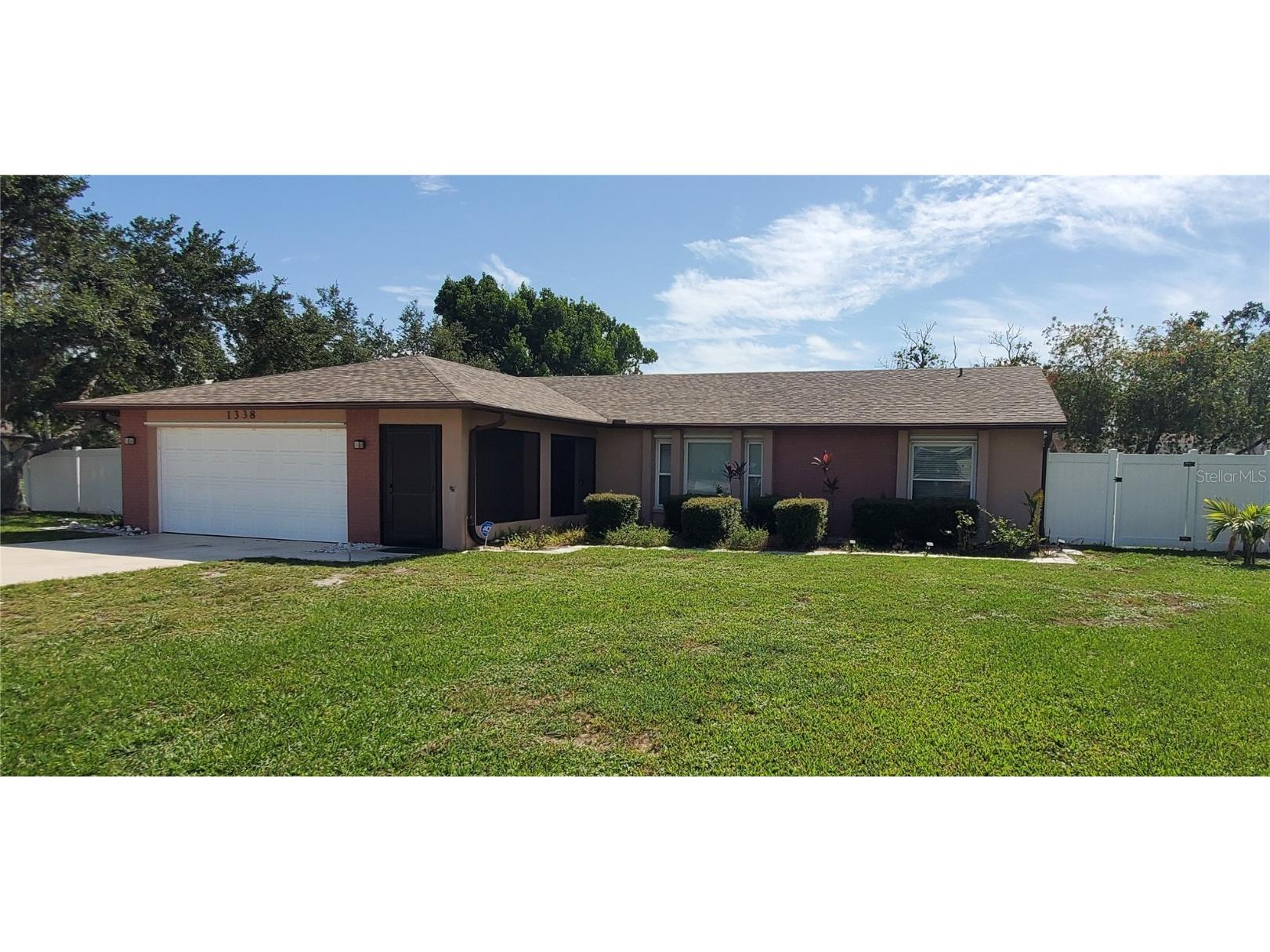 1338 Georgetowne Circle Sarasota FL 34232 R4907035 image1