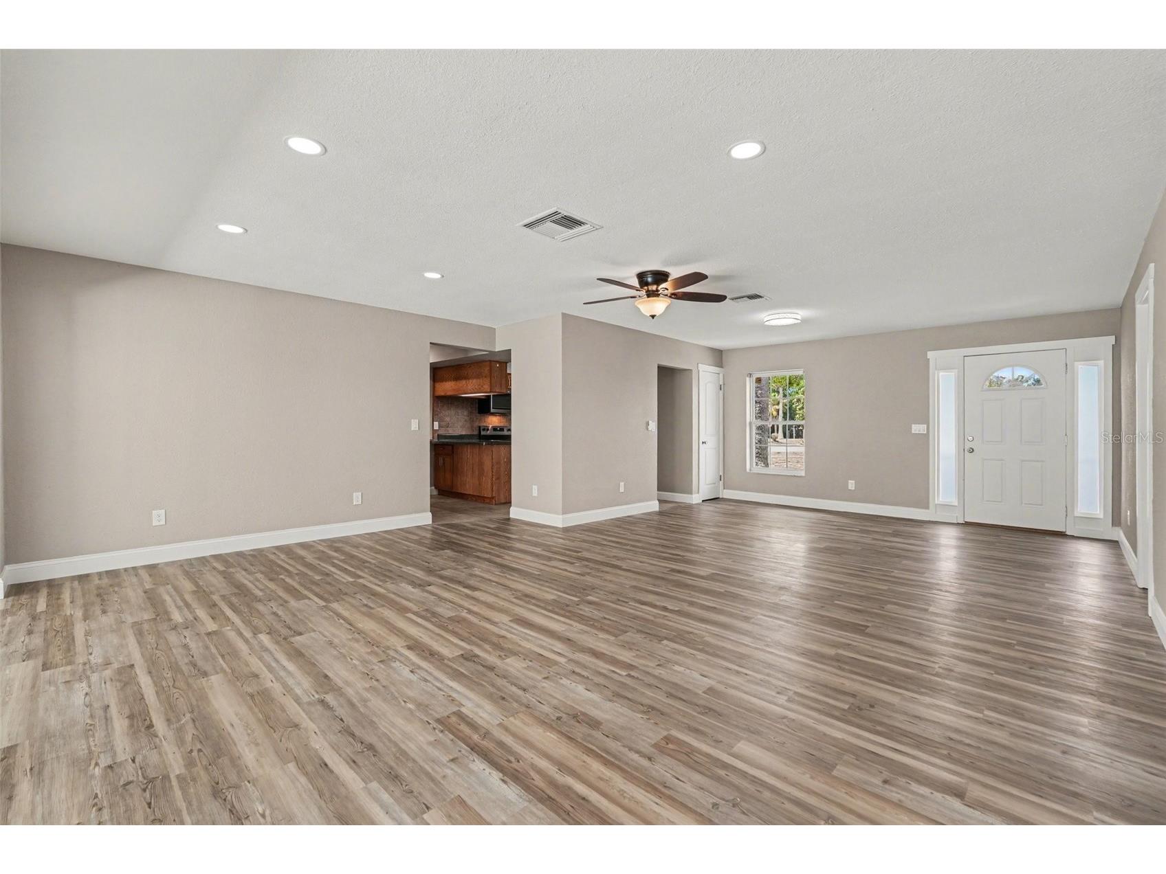 1338 Pilgrim Rd Spring Hill FL 34606 TB8501272 image4