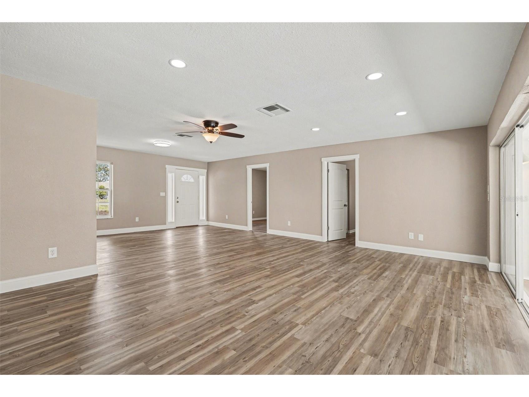 1338 Pilgrim Rd Spring Hill FL 34606 TB8501272 image9