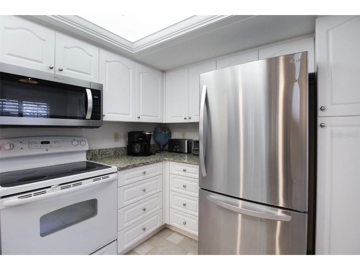 1338 Siesta Bayside Drive #1338-C Sarasota FL 34242 A4592999 image10