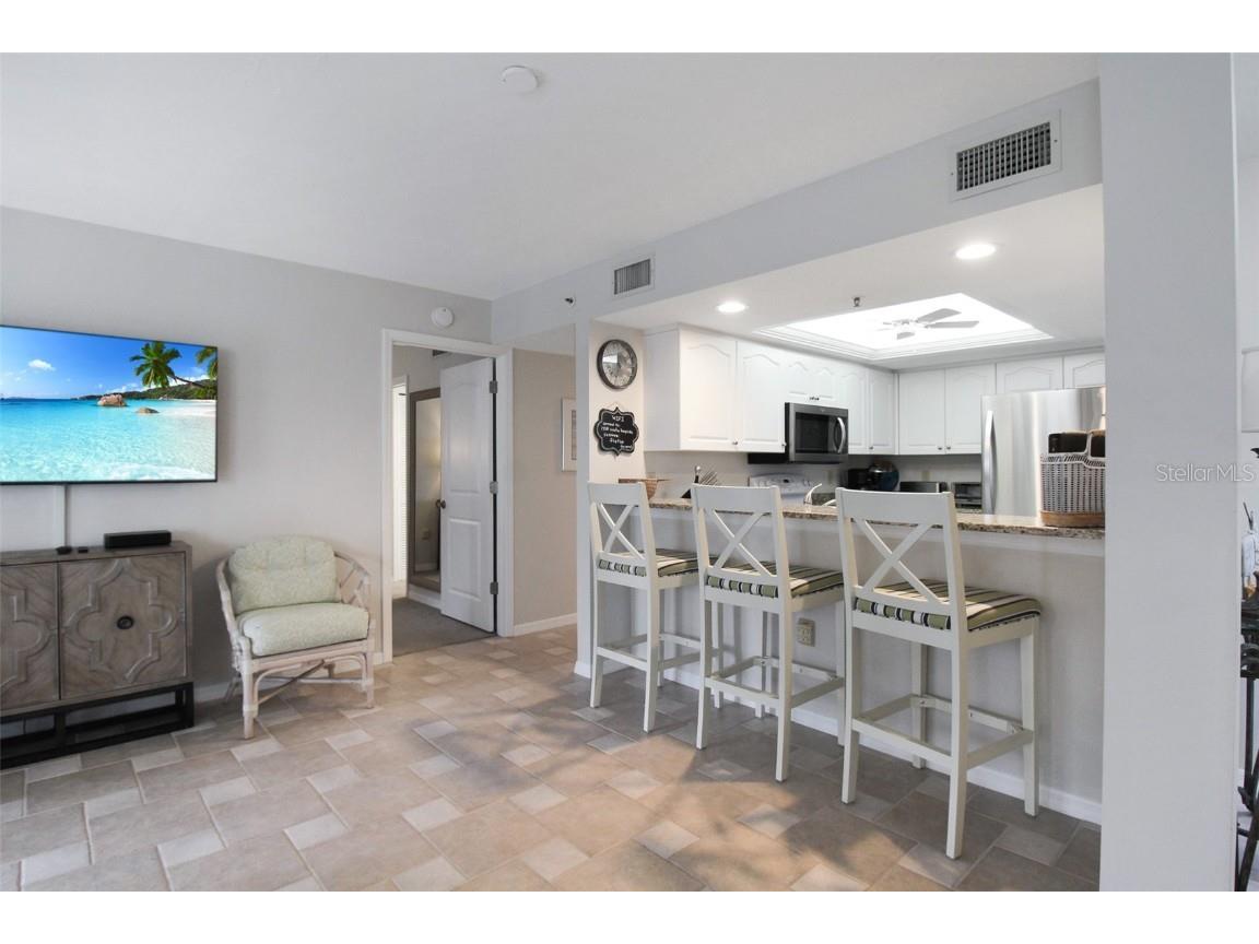 1338 Siesta Bayside Drive #1338-C Sarasota FL 34242 A4592999 image17
