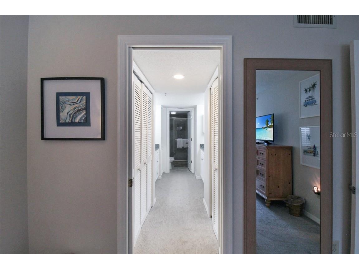 1338 Siesta Bayside Drive #1338-C Sarasota FL 34242 A4592999 image26