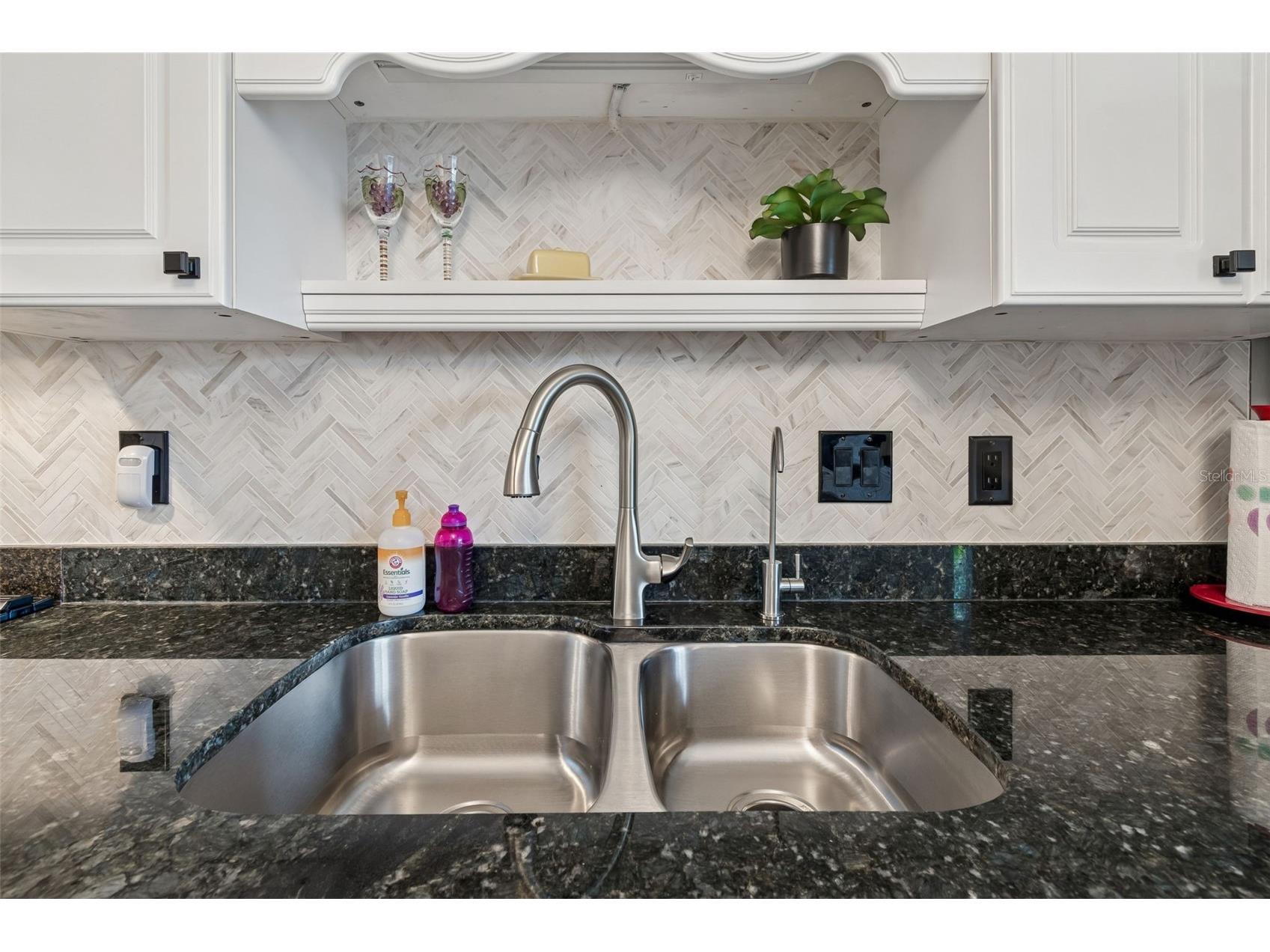 1338 Snell Isle Boulevard NE #2 Saint Petersburg FL 33704 TB8485656 image16