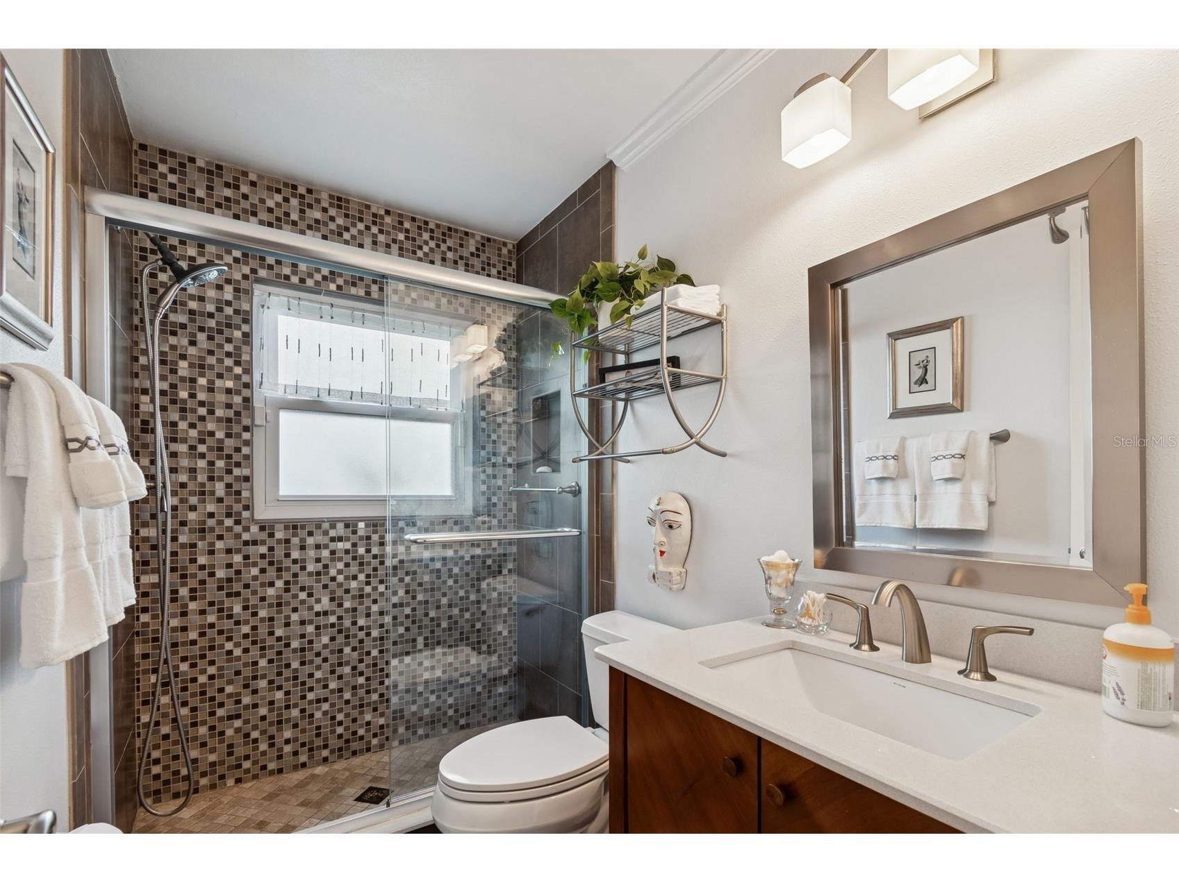 1338 Snell Isle Boulevard NE #2 Saint Petersburg FL 33704 TB8485656 image30