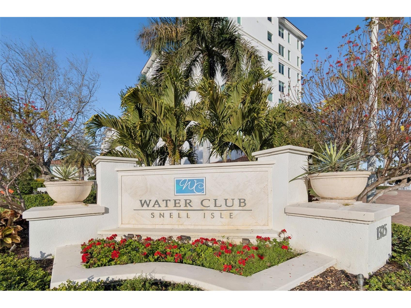 1338 Snell Isle Boulevard NE #2 Saint Petersburg FL 33704 TB8485656 image37
