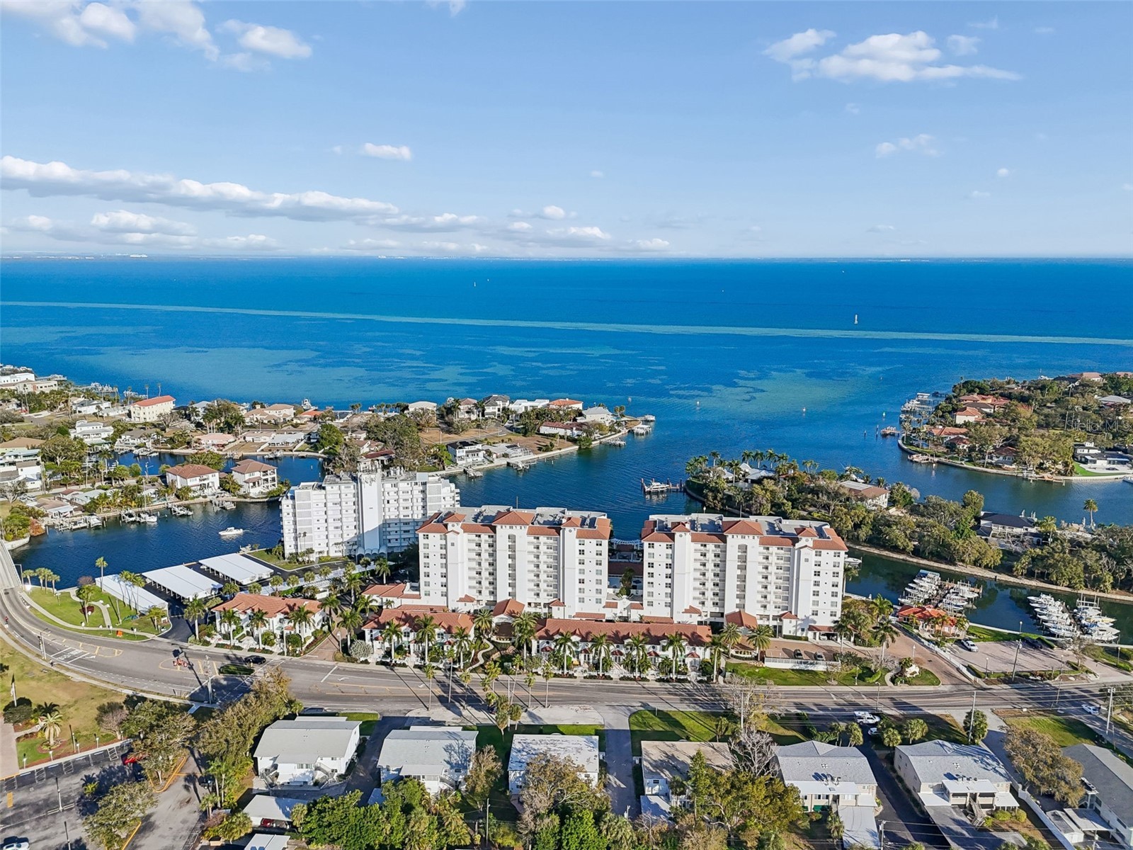 1338 Snell Isle Boulevard NE #2 Saint Petersburg FL 33704 TB8485656 image40