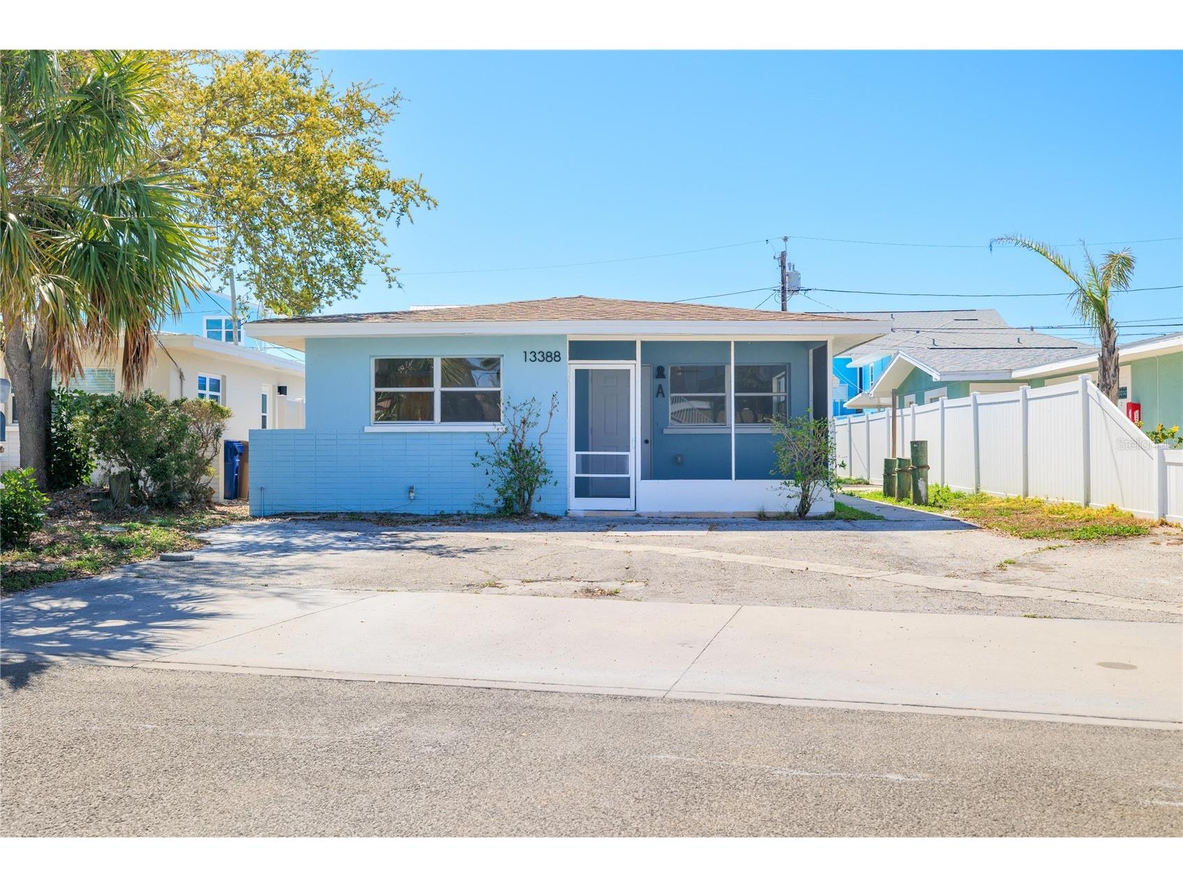 13388 1st Street E Madeira Beach FL 33708 O6391215 image1