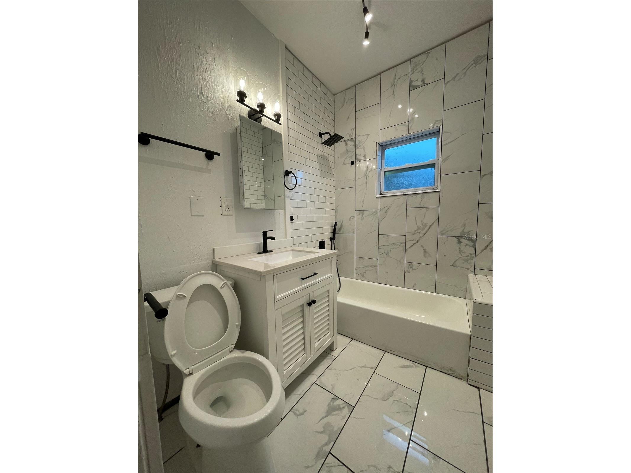 1339 13th Street W #UNIT A Bradenton FL 34205 TB8512077 image14