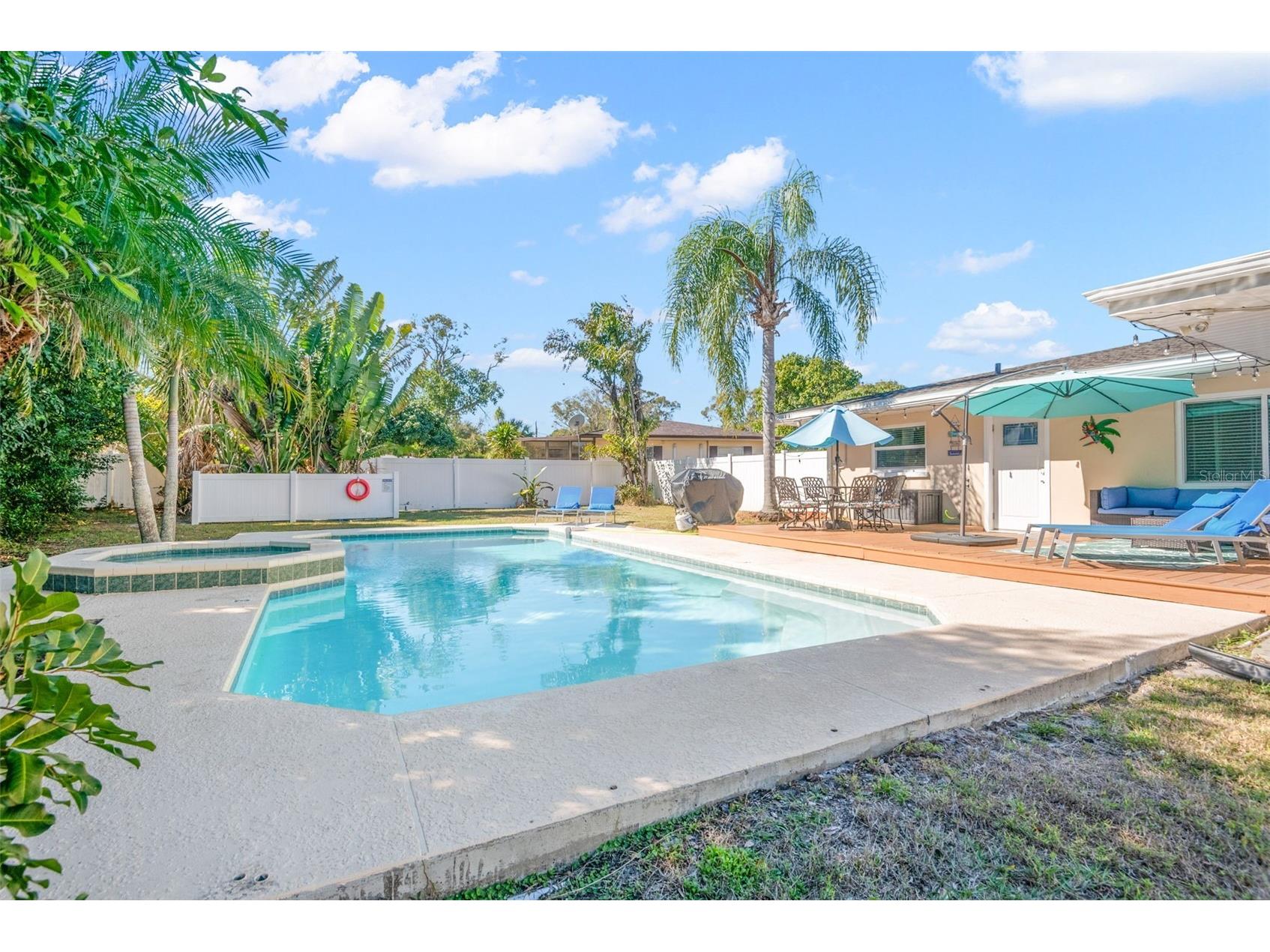 1339 Buckingham Drive Clearwater FL 33756 TB8465986 image23